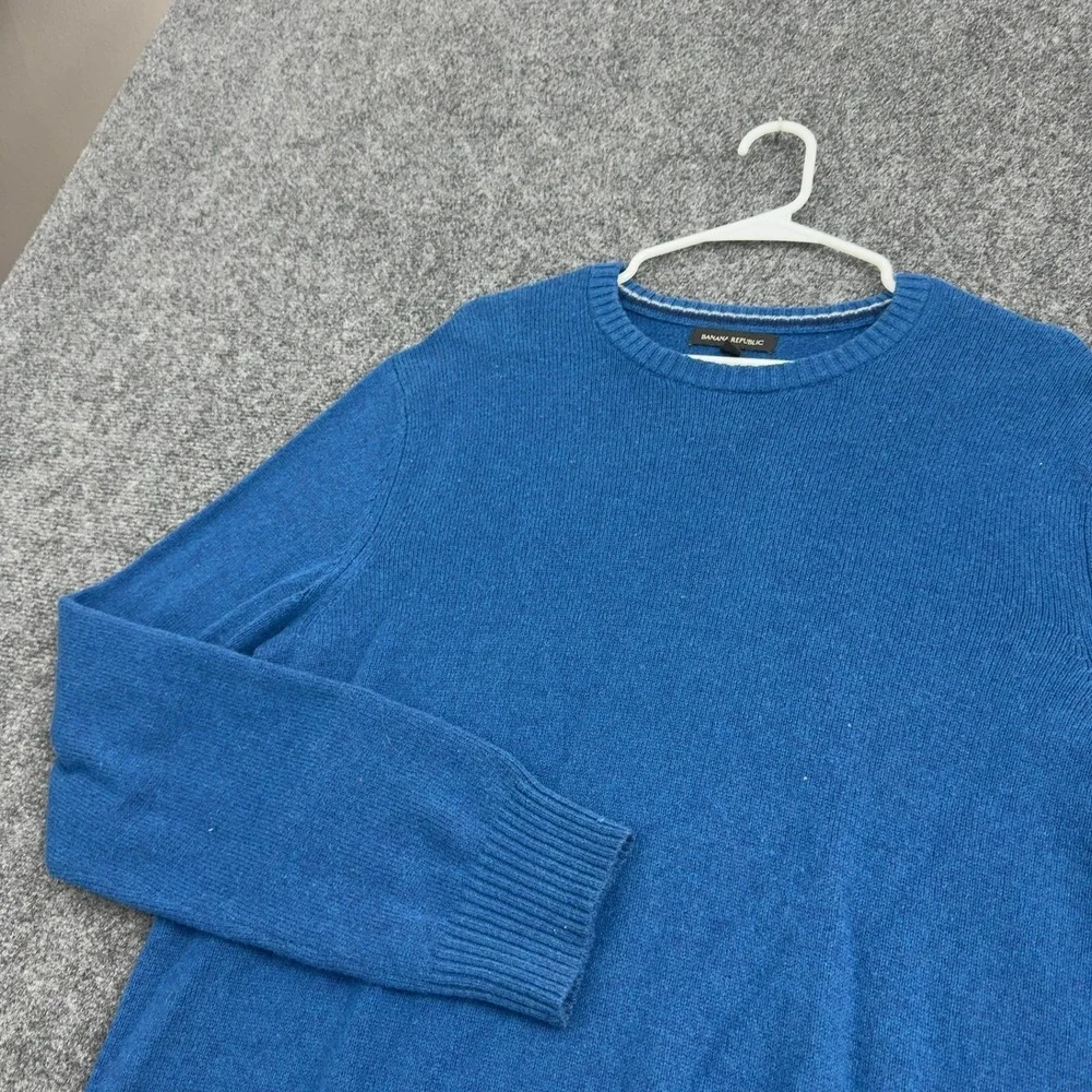 Banana Republic Sweater Mens L Blue Merino Wool Crew Neck Classic Casual